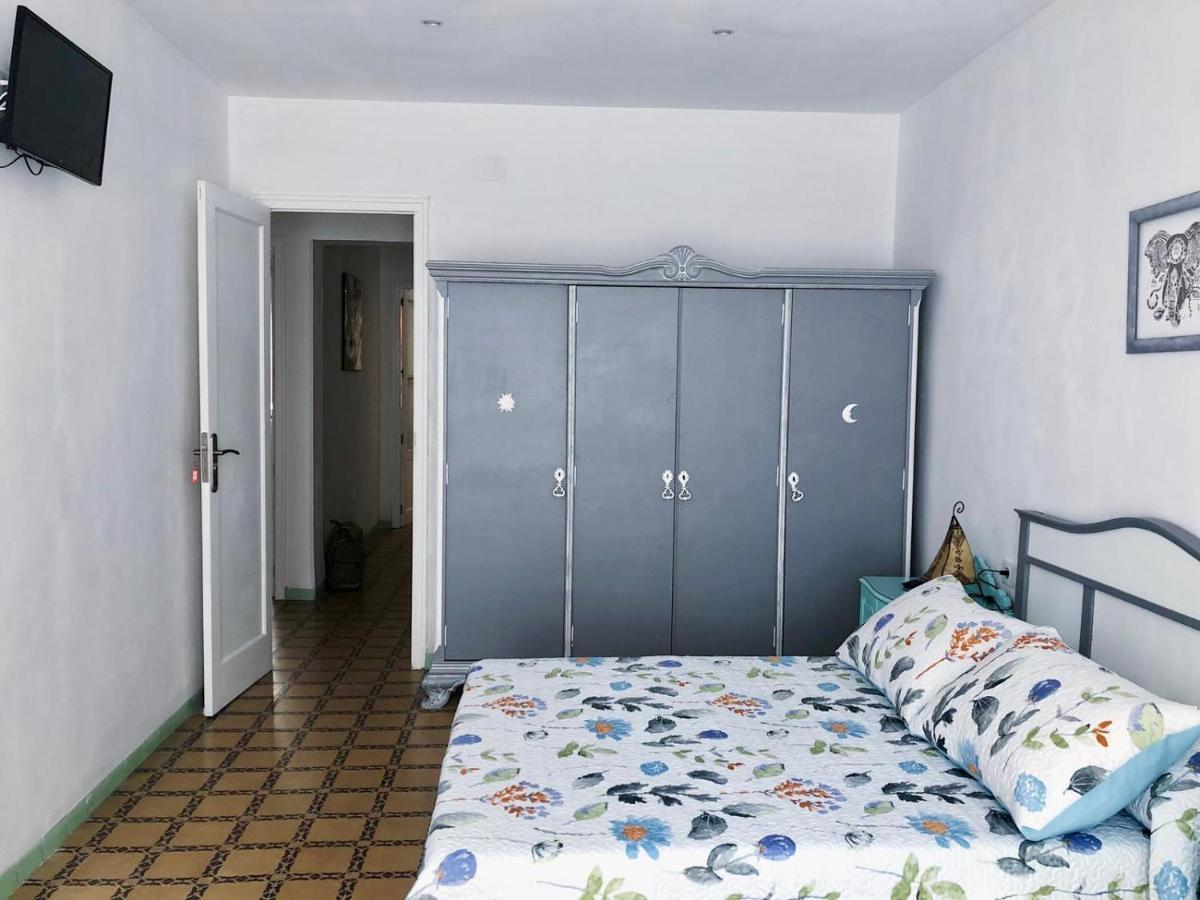 Cerca Del Centro De Alicante Kültér fotó